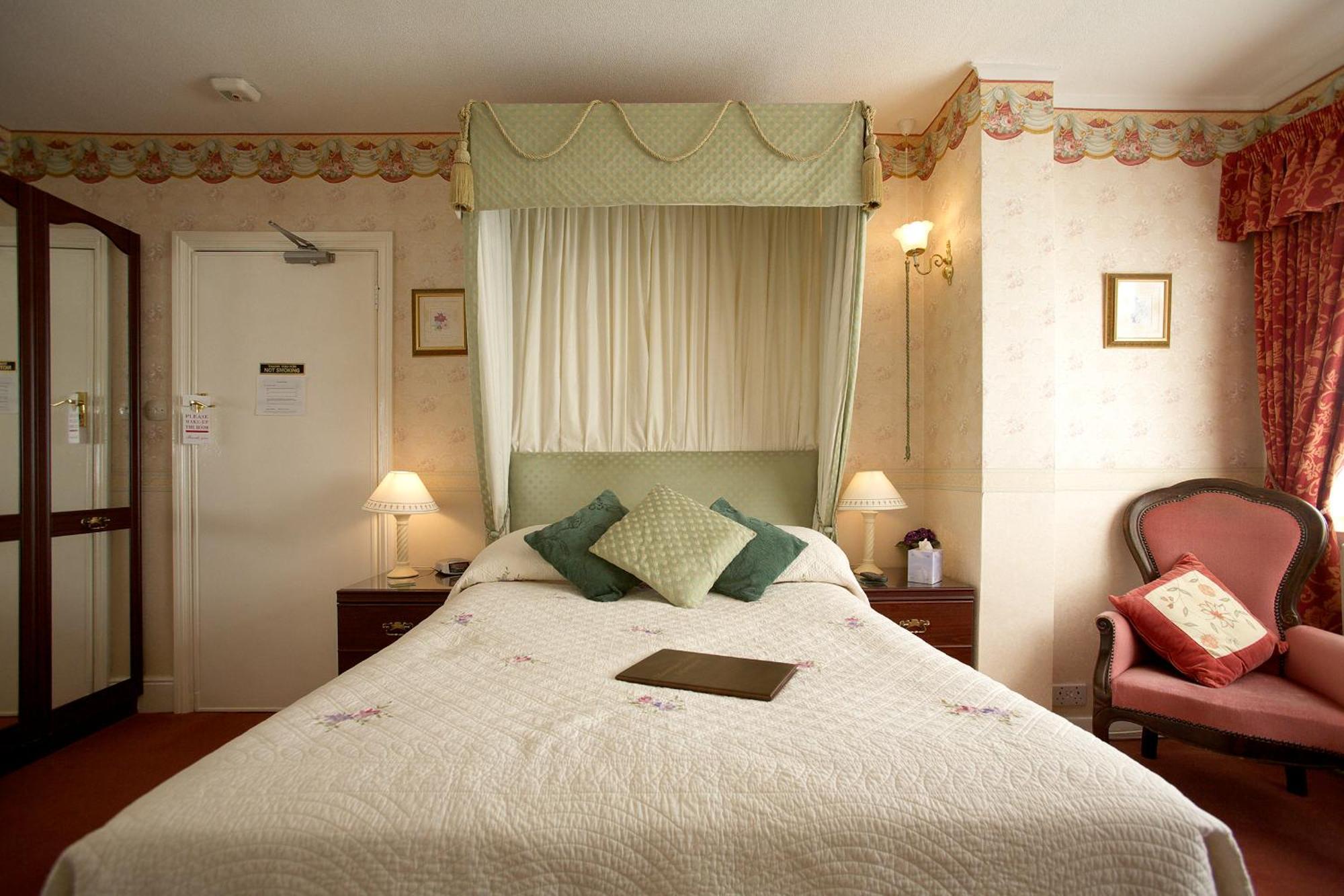 Moonraker House Hotell Stratford-upon-Avon Exteriör bild
