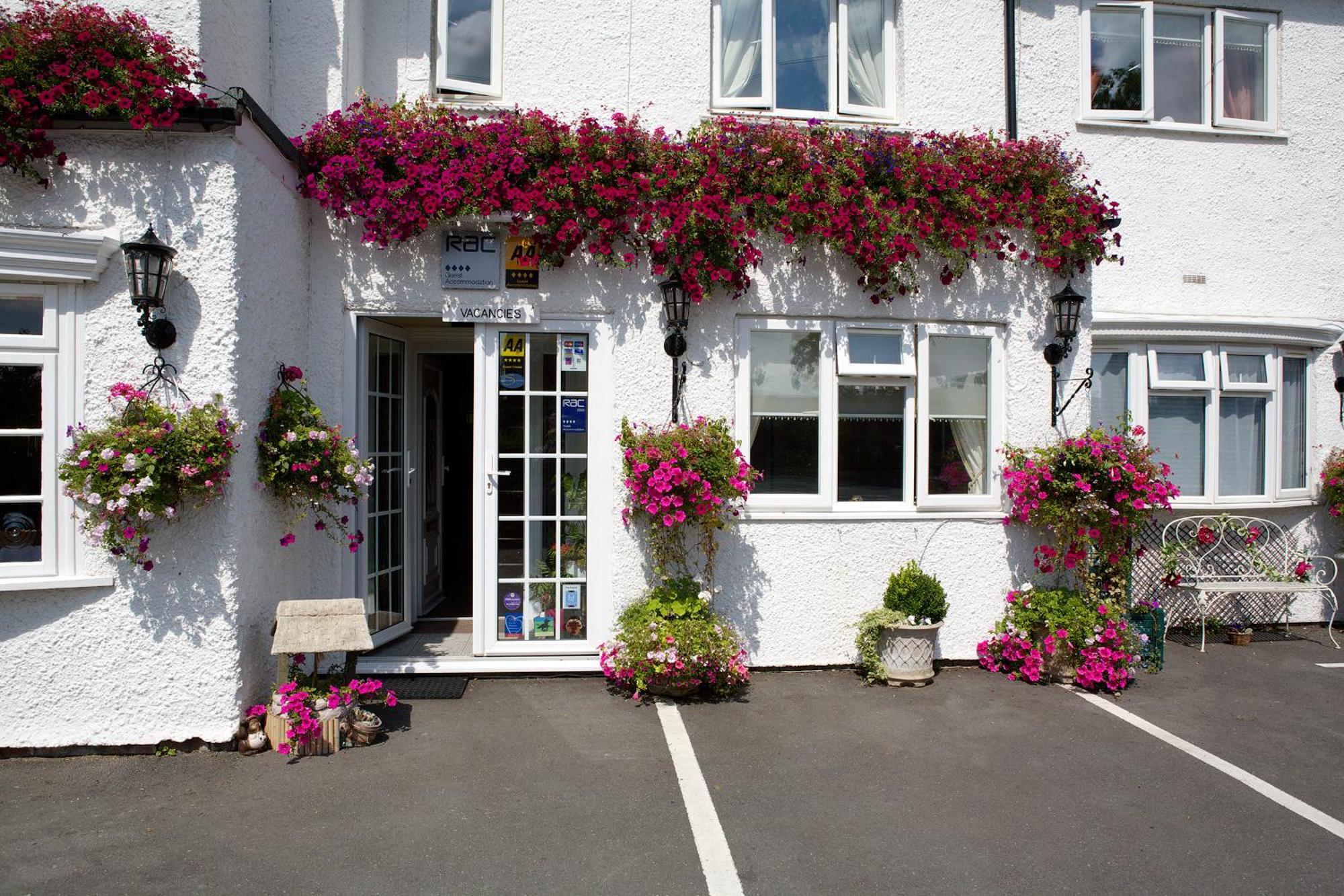 Moonraker House Hotell Stratford-upon-Avon Exteriör bild