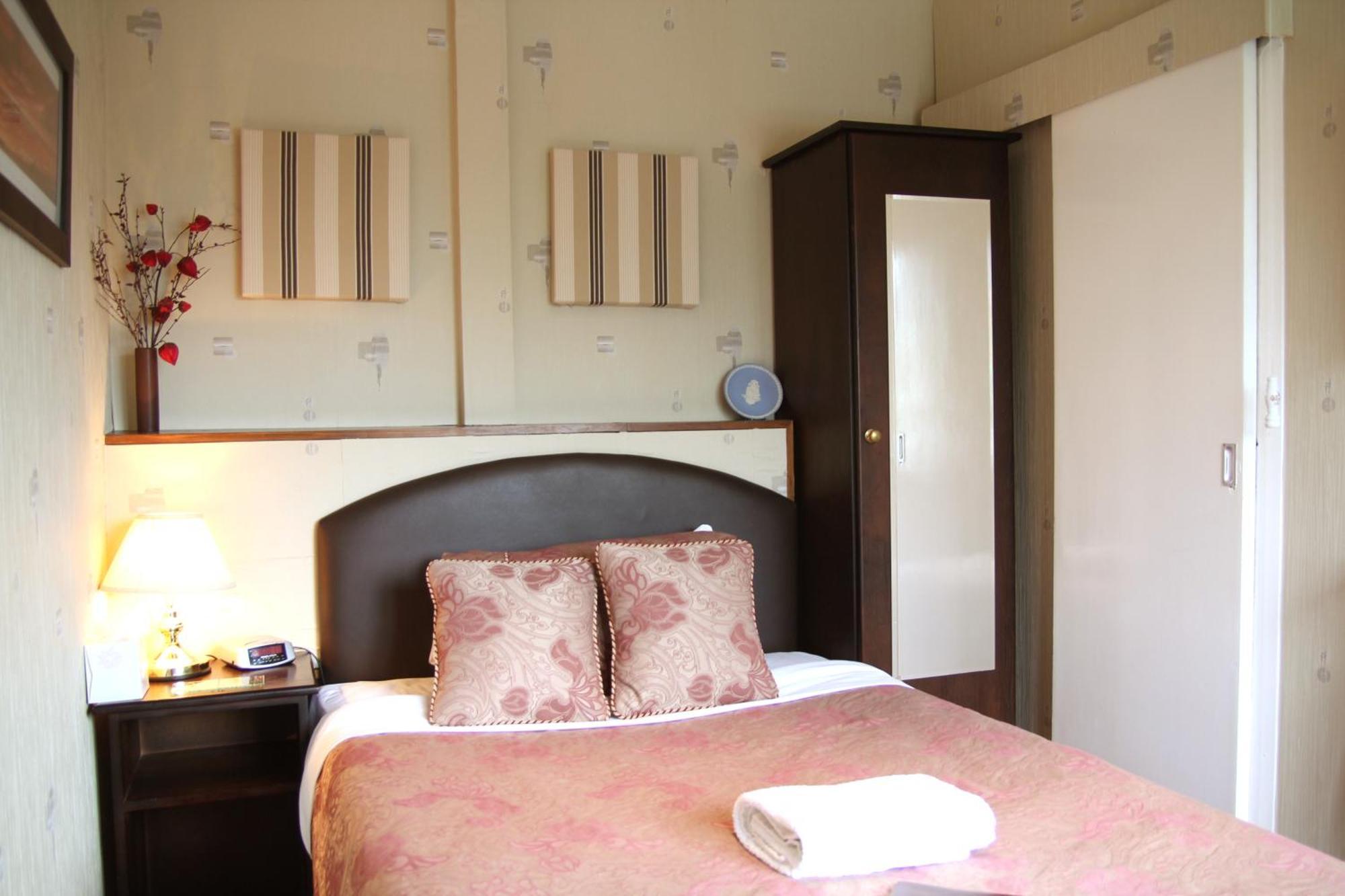 Moonraker House Hotell Stratford-upon-Avon Exteriör bild